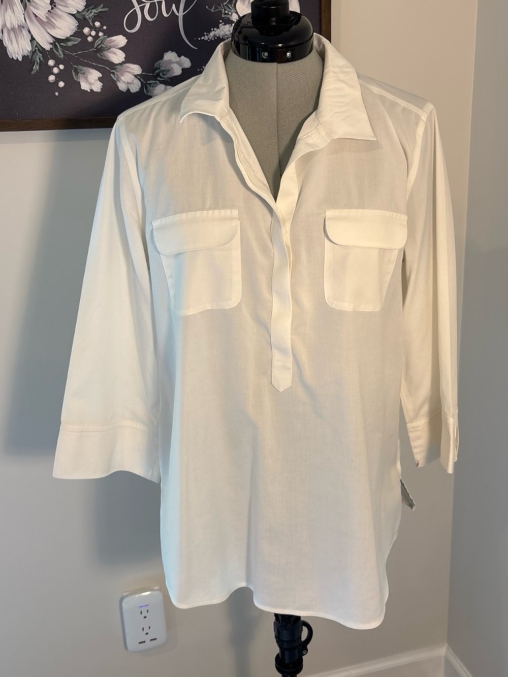 Chico's No-Iron White 3/4 Sleeve Button Front Tunic Shirt Size 1 Medium